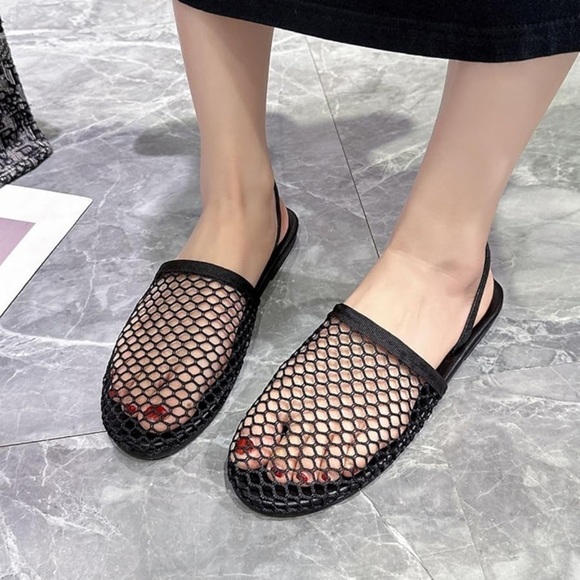 Stylish Black Mesh Women's Sandals - Picture 1 of 8